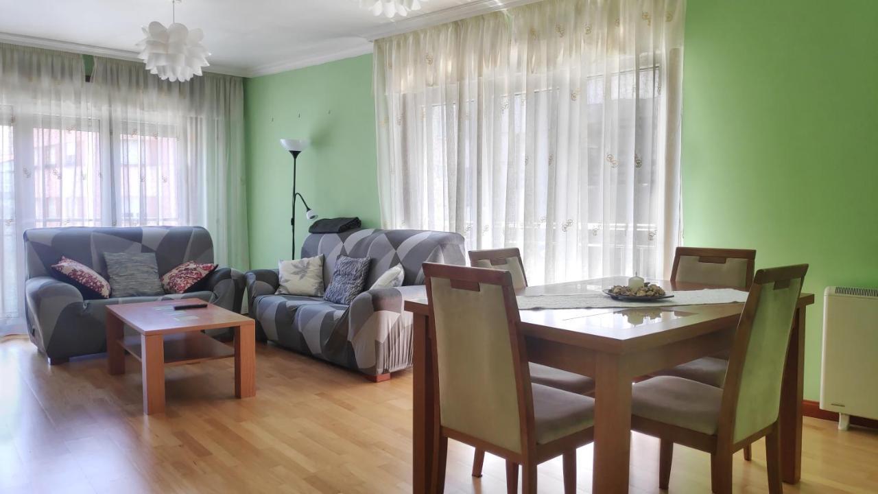 Apartamento Naval Marín Buitenkant foto